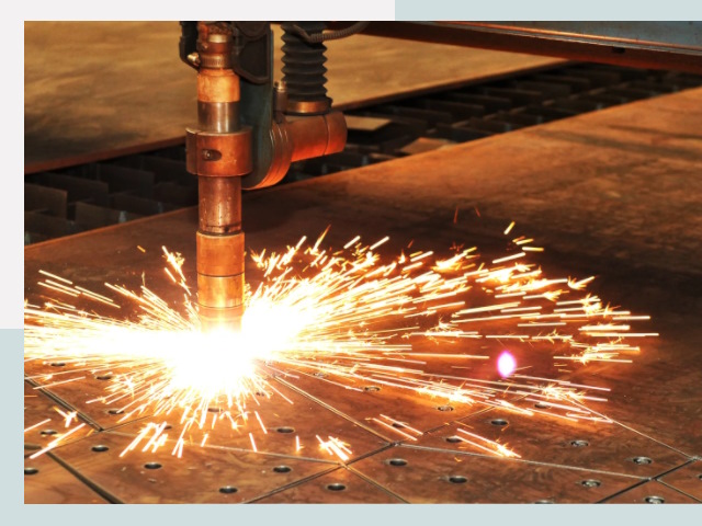 Плазменная резка металла в Курчатове от 611 руб.